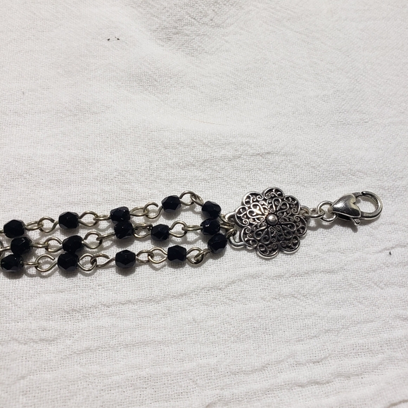 Beautiful Vintage Brighton Queen Anne Silvertone Scroll Floral Bracelet - Picture 7 of 8